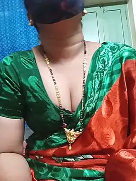 Chikki_20 stripchat live cam model