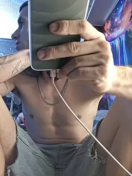 --D-a-D-D-y- stripchat live cam model