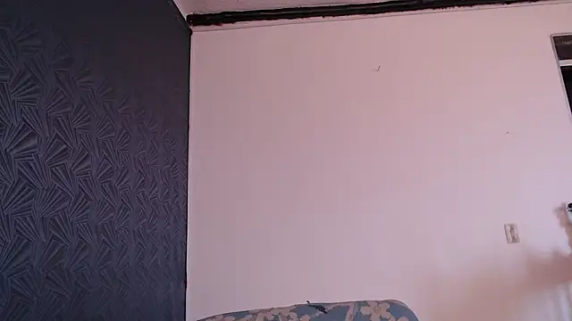 Freyja_eter stripchat live cam model