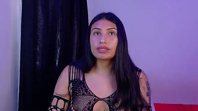 Linda_andrew stripchat live cam model