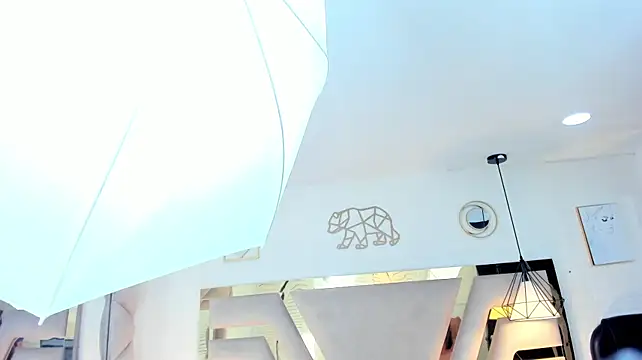 tania_brown01 stripchat live cam model