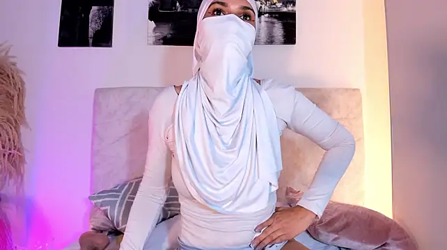 rashidaa stripchat live cam model