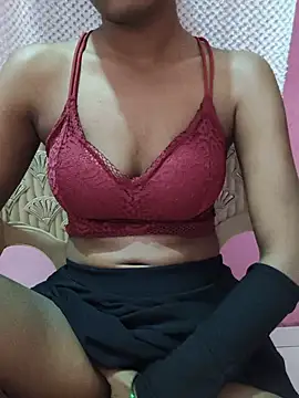 Heena_kajuuuu stripchat live cam model