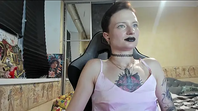 WatsonMi stripchat live cam model