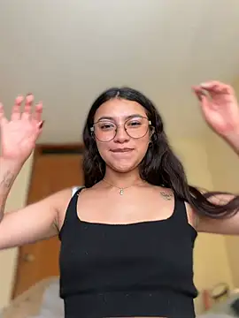 CocoaGigiMuse stripchat live cam model