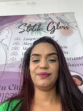 Sara-77 stripchat live cam model