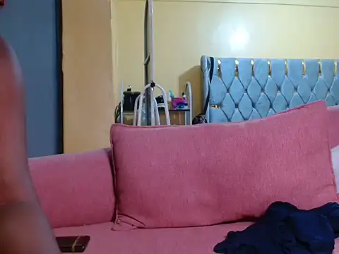 sharonbree stripchat live cam model