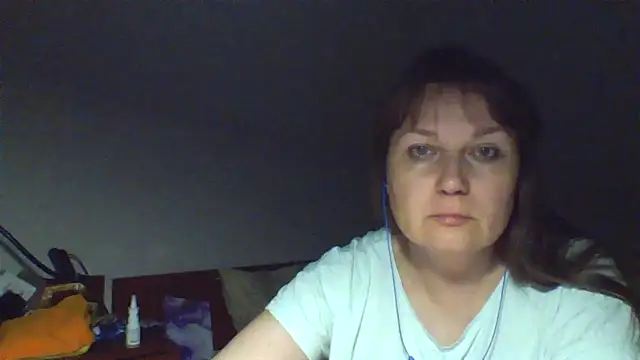 Naylira stripchat live cam model
