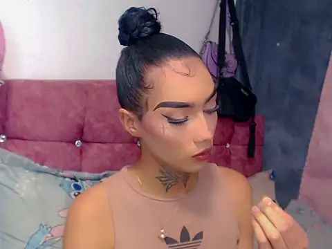 Dary_Bloom stripchat live cam model
