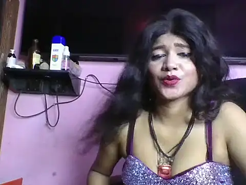 sexy_vaniy stripchat live cam model