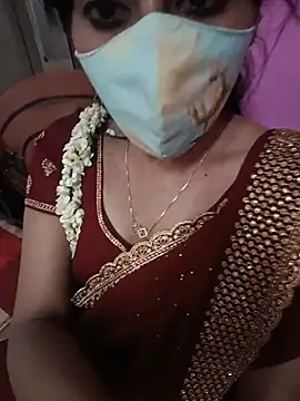 Tamil_White_Rose stripchat live cam model
