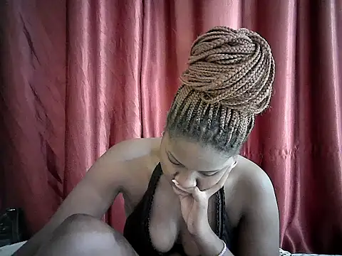 Hot_cakee stripchat live cam model