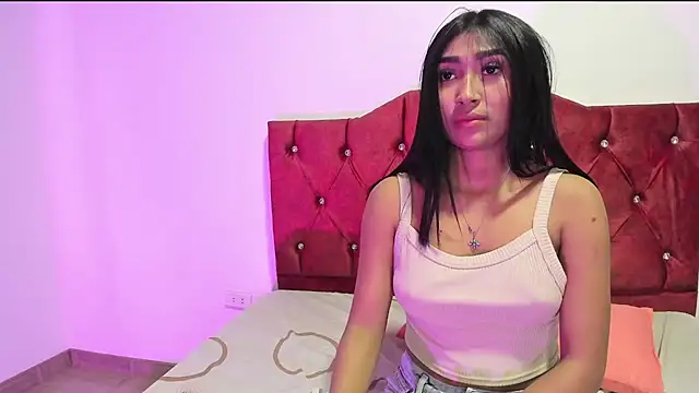 _mia_hot03 stripchat live cam model