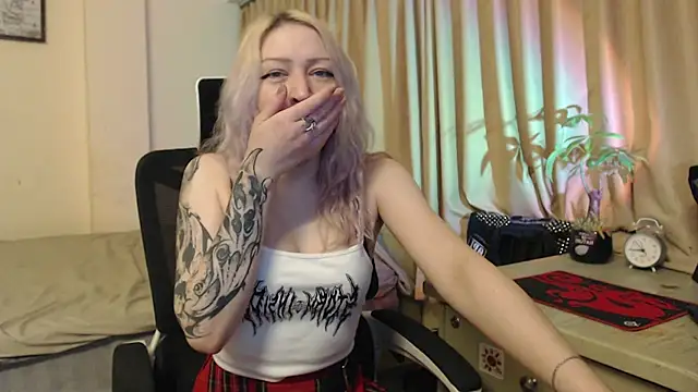 Emily_hardcore stripchat live cam model