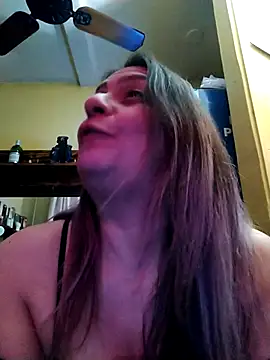 Serafinsex stripchat live cam model