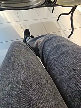 gauchinhasapequinha stripchat live cam model