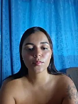 Yireth_Sexi stripchat live cam model
