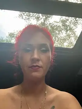 Phoenix_May stripchat live cam model