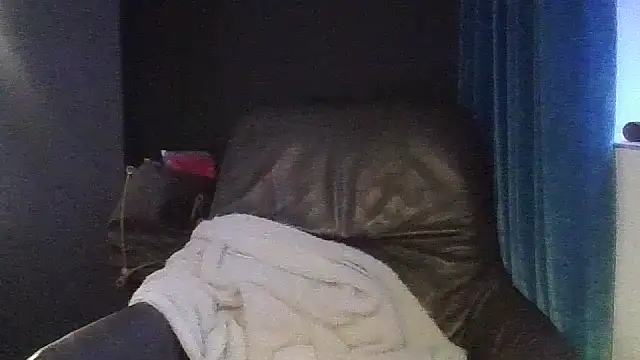 ScottishIvy stripchat live cam model
