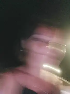angeleclara@xh stripchat live cam model