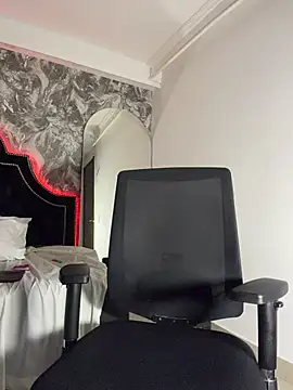 DilanMiller_ stripchat live cam model
