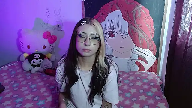kittymiauu444 stripchat live cam model