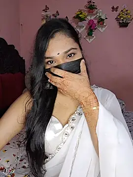 Ismanur11 stripchat live cam model