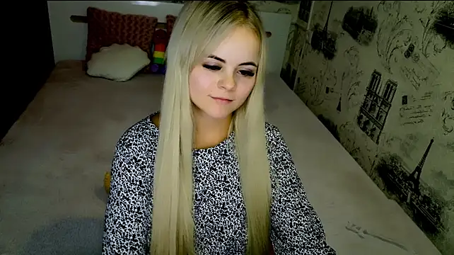 lovely-eyes stripchat live cam model