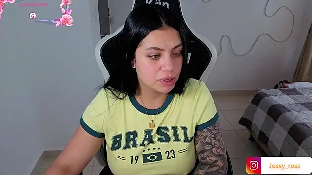 Victoryyy_ stripchat live cam model