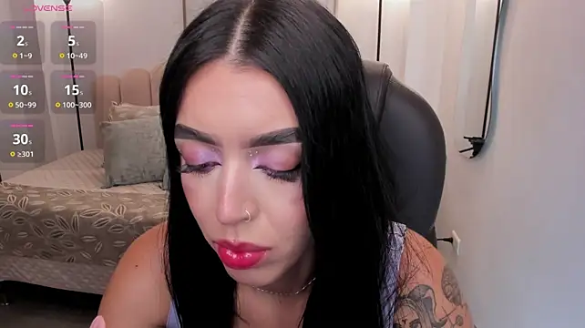 zoee_jackson stripchat live cam model