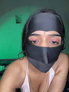 DesiSexyMonika stripchat live cam model