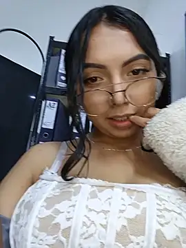 JENNIFER__03 stripchat live cam model