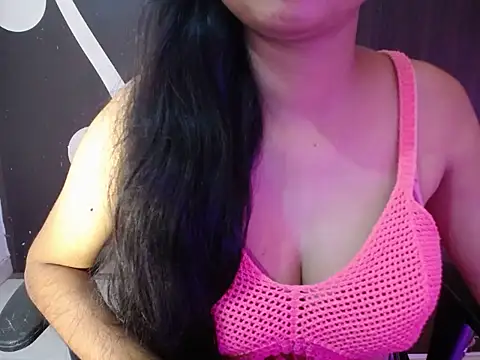 kiaraa_01 stripchat live cam model