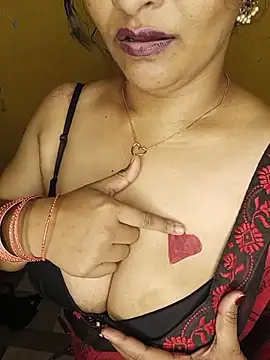 Love_me_7 stripchat live cam model