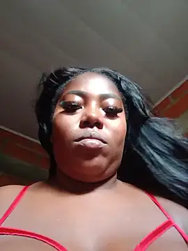 nanis_13 stripchat live cam model