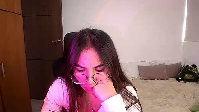 abbyyandmaxx stripchat live cam model