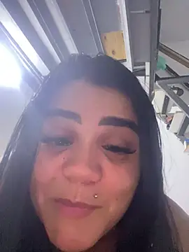 MorenaCariok stripchat live cam model