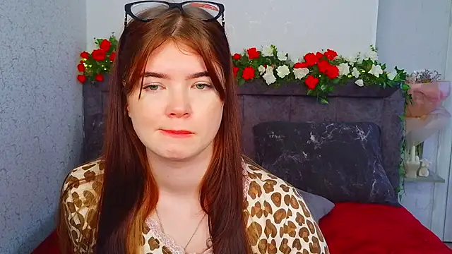 MelissaMay__ stripchat live cam model