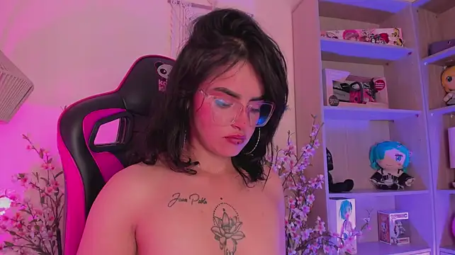 Chantall_01 stripchat live cam model