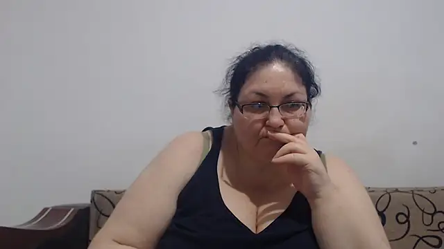 Nykyxo stripchat live cam model
