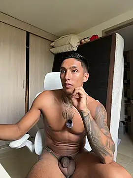 sendfer stripchat live cam model