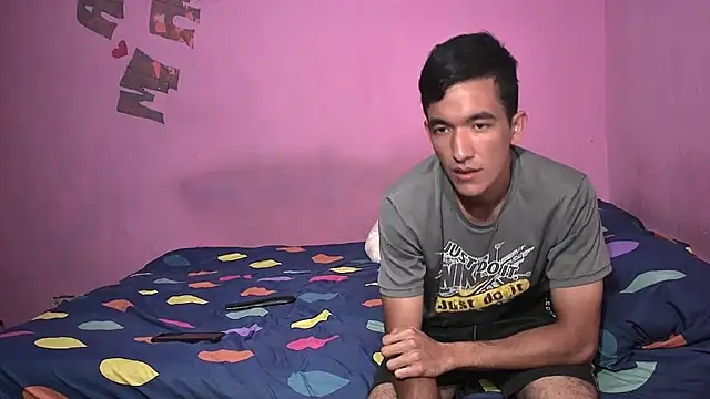 Sweetiefoxxx stripchat live cam model