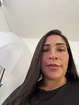 luna_lgomez_ stripchat live cam model