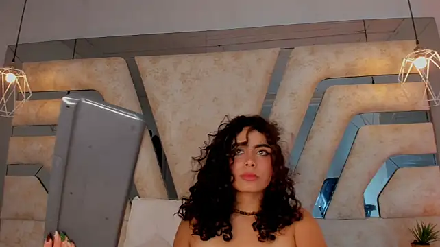 NiaVeraa stripchat live cam model