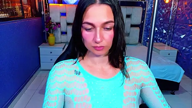 Megan_Rai stripchat live cam model