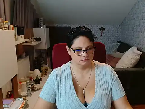 CallmeHellen4you stripchat live cam model