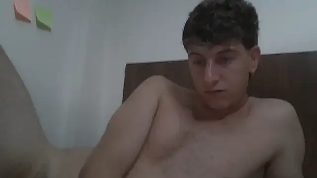 Temptingboss stripchat live cam model