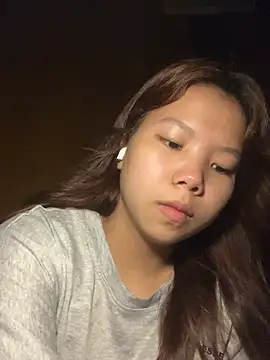 Been-sexy stripchat live cam model