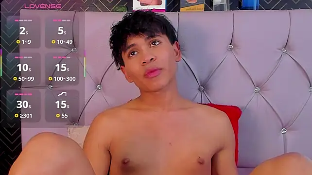 Ethan_Westt stripchat live cam model