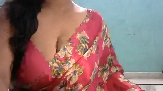 SexyRashmika stripchat live cam model